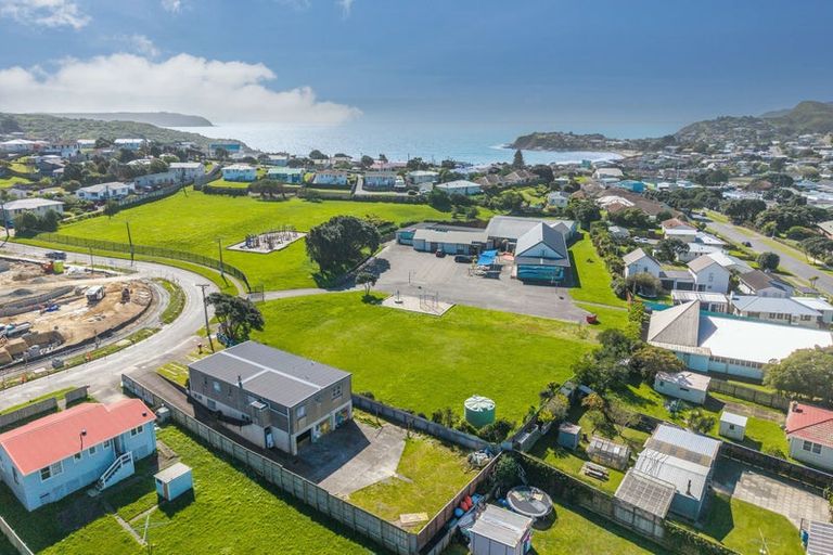 Photo of property in 8 Tuki Street, Titahi Bay, Porirua, 5022