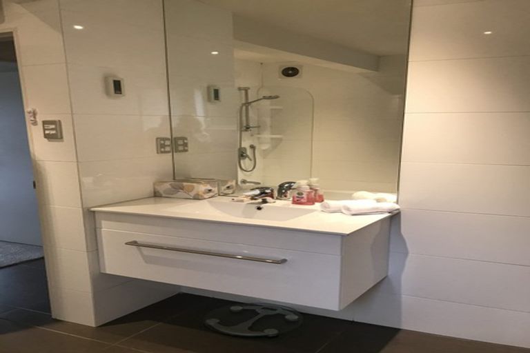 Photo of property in 82a Madras Street, Khandallah, Wellington, 6035