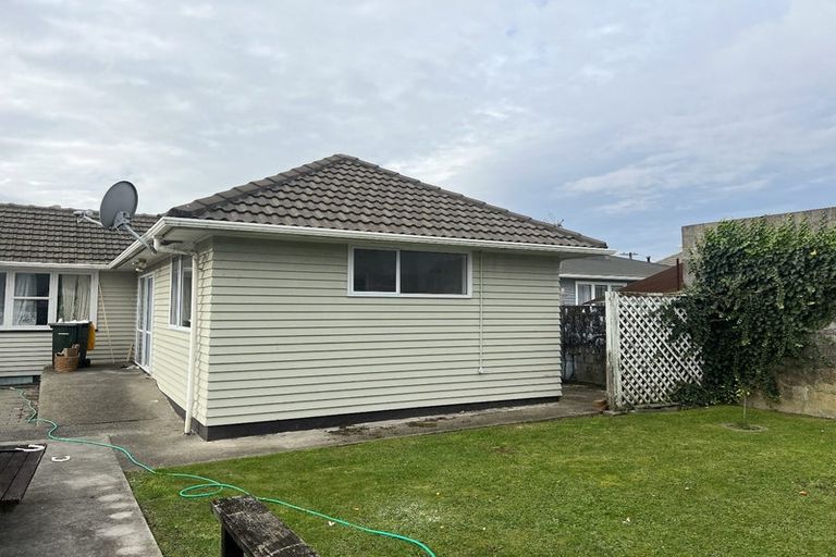 Photo of property in 10 Norfolk Street, Levin, 5510