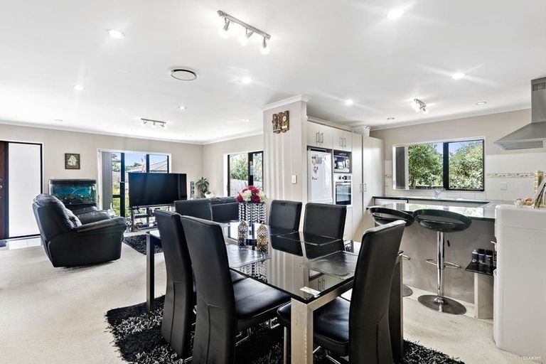 Photo of property in 10 Hayward Road, Papatoetoe, Auckland, 2025