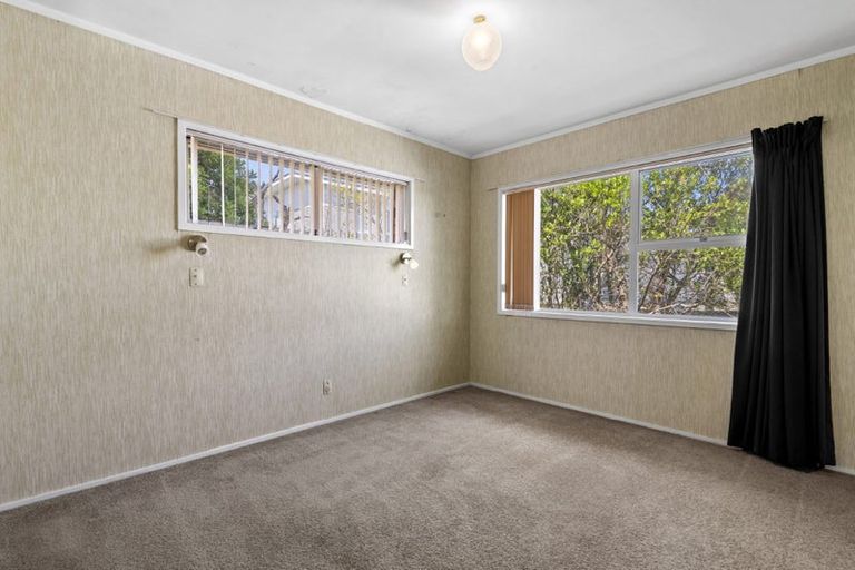 Photo of property in 6 Bellcroft Place, Belmont, Auckland, 0622