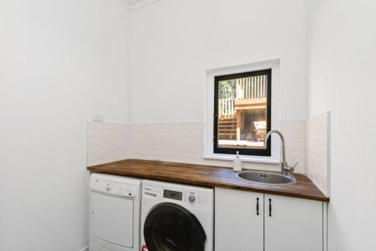 Photo of property in 34 Brighton Street, Island Bay, Wellington, 6023