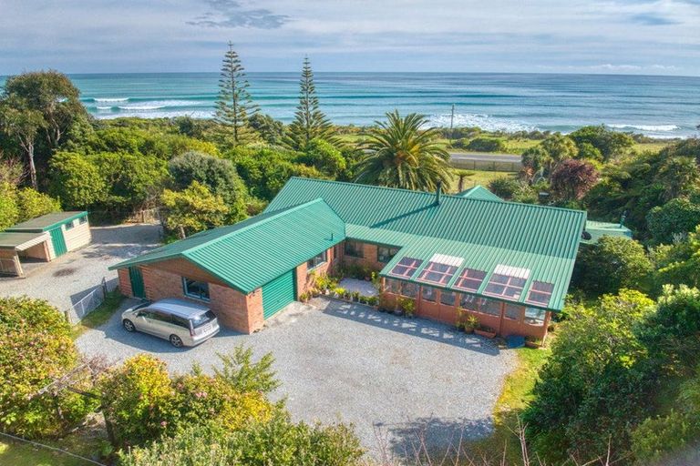 Photo of property in 2a Golden Sands Road, Barrytown, Runanga, 7873