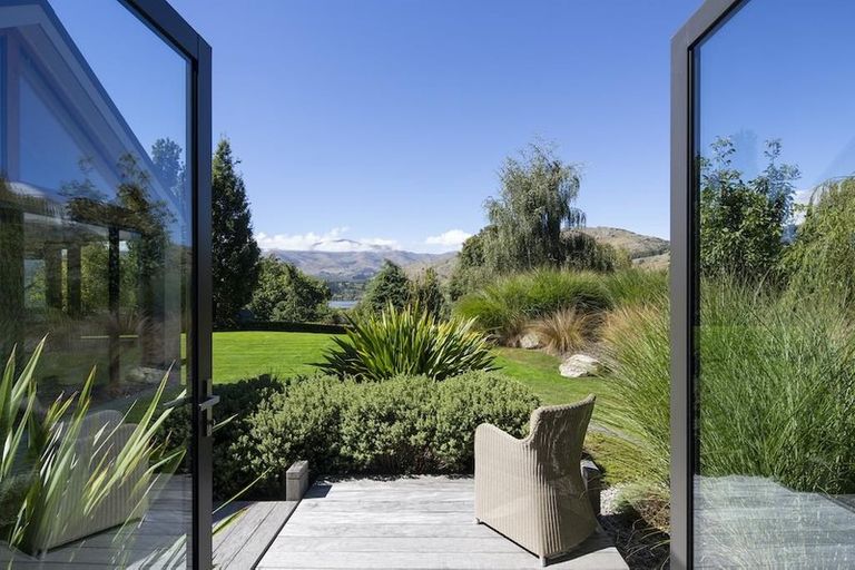 Photo of property in 8 Marshall Avenue, Lake Hayes, Queenstown, 9371
