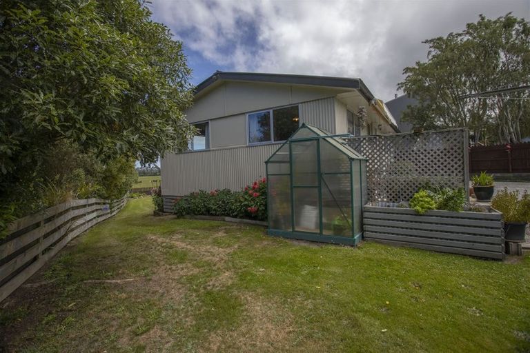 Photo of property in 44 Henry Street, Waikouaiti, 9510