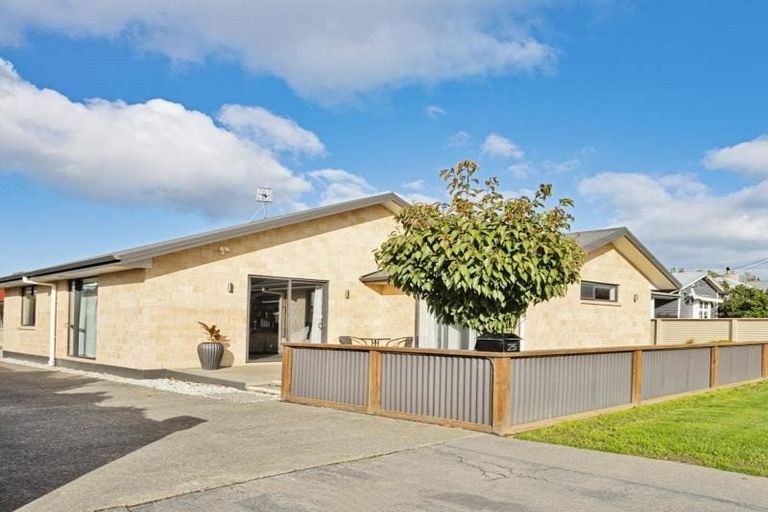 Photo of property in 25 Galway Street, Grasmere, Invercargill, 9810