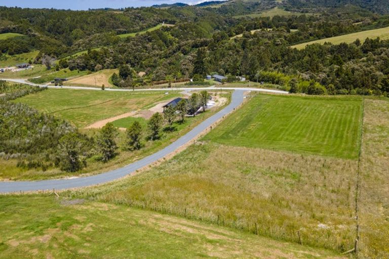 Photo of property in 674 Millbrook Road, Waipu, 0582