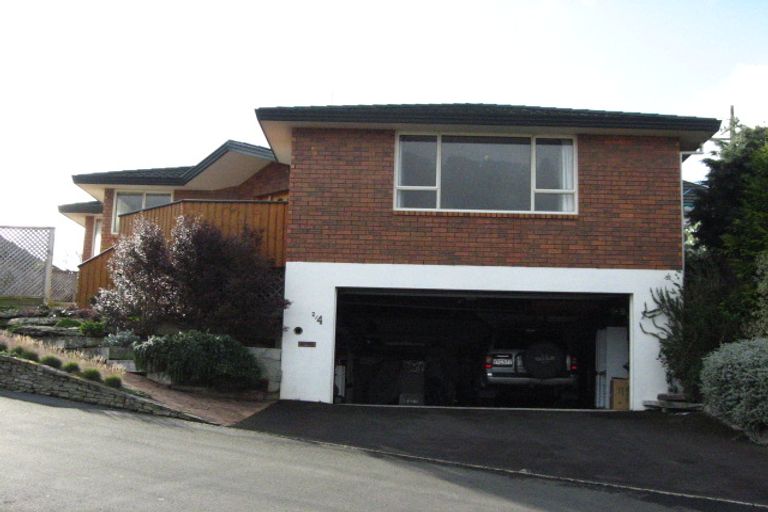 Photo of property in 2/4 Elliffe Place, Shiel Hill, Dunedin, 9013