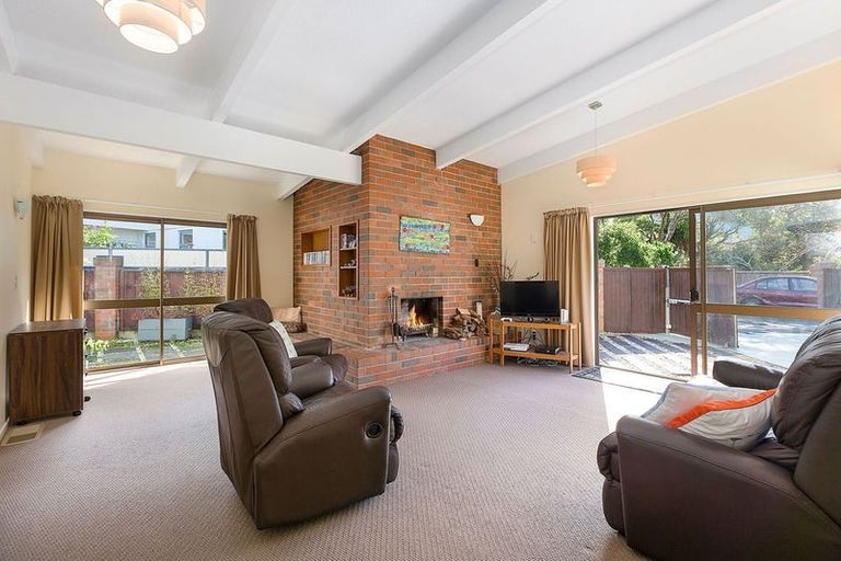 Photo of property in 33b Cockayne Road, Khandallah, Wellington, 6035