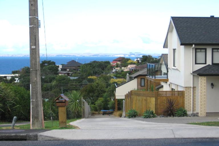 Photo of property in 67 Deep Creek Road, Waiake, Auckland, 0630