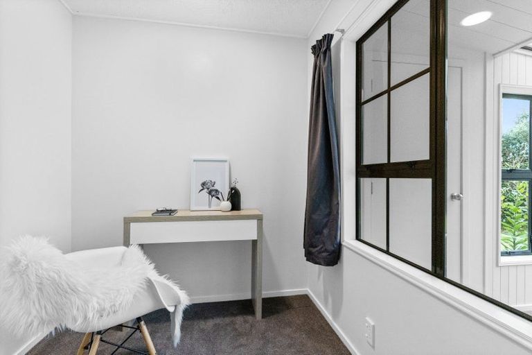 Photo of property in 23 Waterford Drive, Winton, 9720