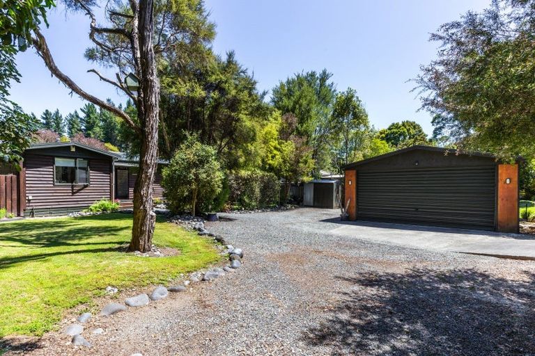 Photo of property in 14 Te Herekiekie Street, Turangi, 3334