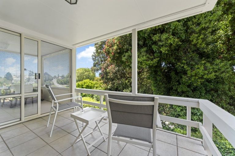 Photo of property in 2 Eighth Avenue, Tauranga, 3110