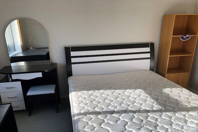 Photo of property in 1/16a Maidstone Road, Ilam, Christchurch, 8041