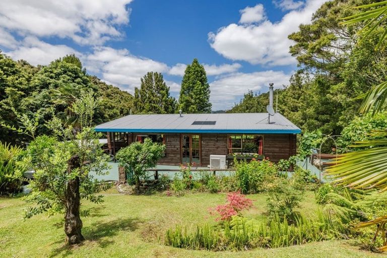 Photo of property in 23 Scoresby Street, Opua, 0200