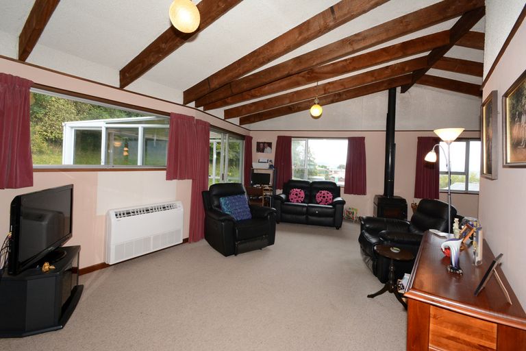 Photo of property in 22 Spiers Road, Halfway Bush, Dunedin, 9010