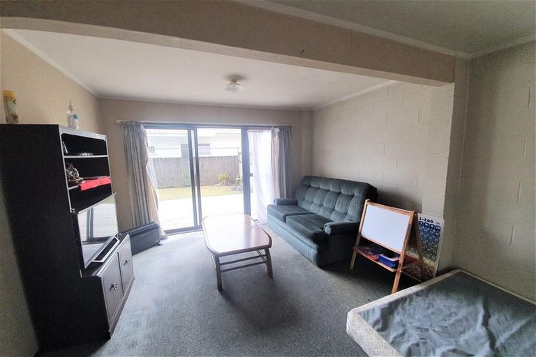 Photo of property in 4/19a Gray Avenue, Mangere East, Auckland, 2024