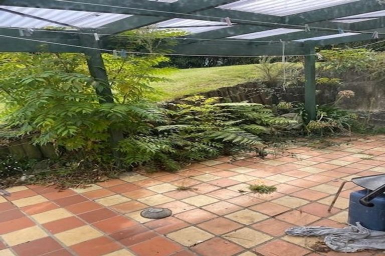 Photo of property in 35a Ranui Terrace, Tawa, Wellington, 5028