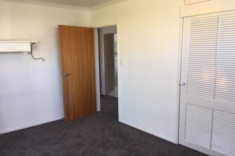 Photo of property in 2 Hewson Crescent, Otaki Beach, Otaki, 5512