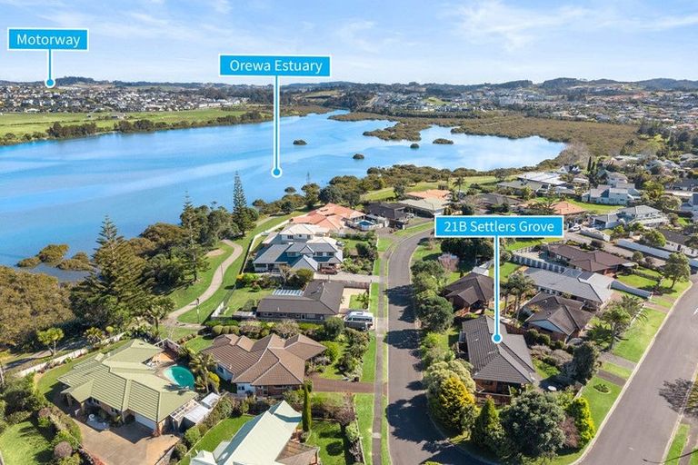 Photo of property in 21b Settlers Grove, Orewa, 0931