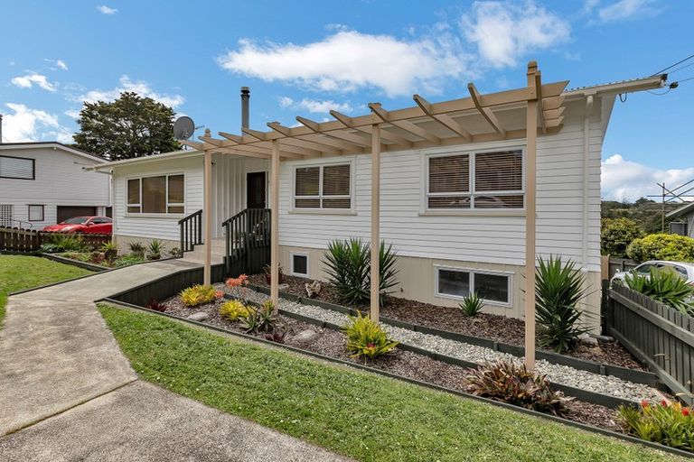 Photo of property in 67 Fisher Terrace, Te Kamo, Whangarei, 0112