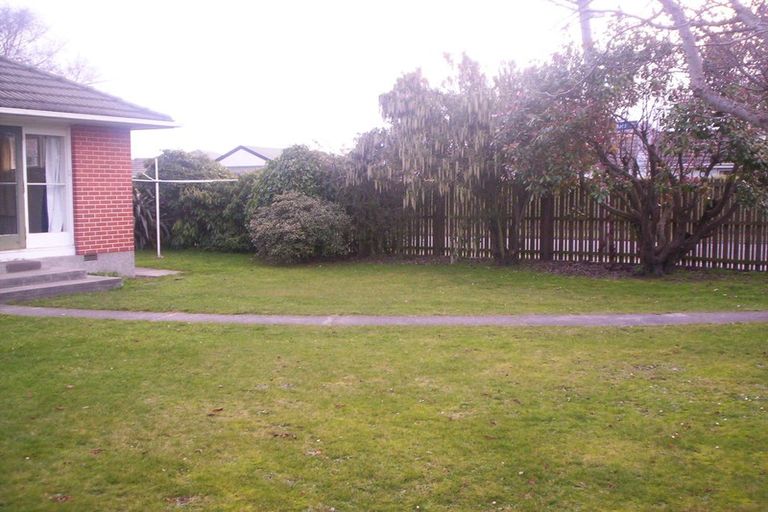 Photo of property in 83 Isleworth Road, Bishopdale, Christchurch, 8053