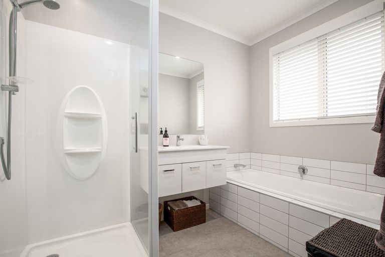 Photo of property in 15 Houlahan Street, Clyde, 9330