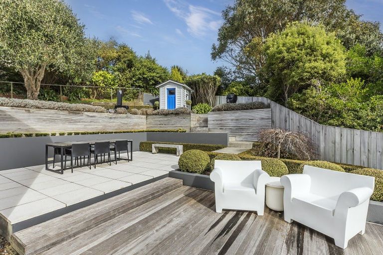 Photo of property in 12 Butt Street, Brooklyn, Wellington, 6021