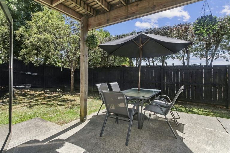 Photo of property in 1/271 Sturges Road, Henderson, Auckland, 0612