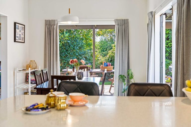 Photo of property in 43 Te Horo Hautere Cross Road, Te Horo, Otaki, 5582