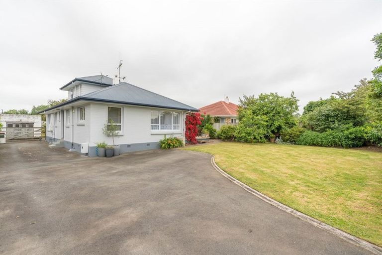Photo of property in 328 Cambridge Road, Hillcrest, Hamilton, 3216