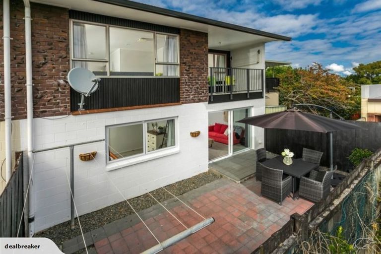 Photo of property in 1/744 Te Atatu Road, Te Atatu Peninsula, Auckland, 0610