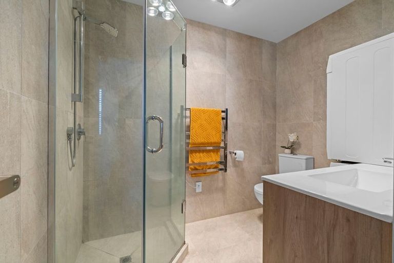 Photo of property in 19 Kaha Road, Takanini, 2110