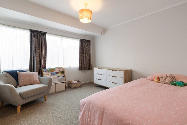 Photo of property in 12a Northview Lane, Nawton, Hamilton, 3200