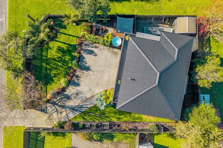 Photo of property in 90 Moana View Road, Waikawa, Picton, 7220