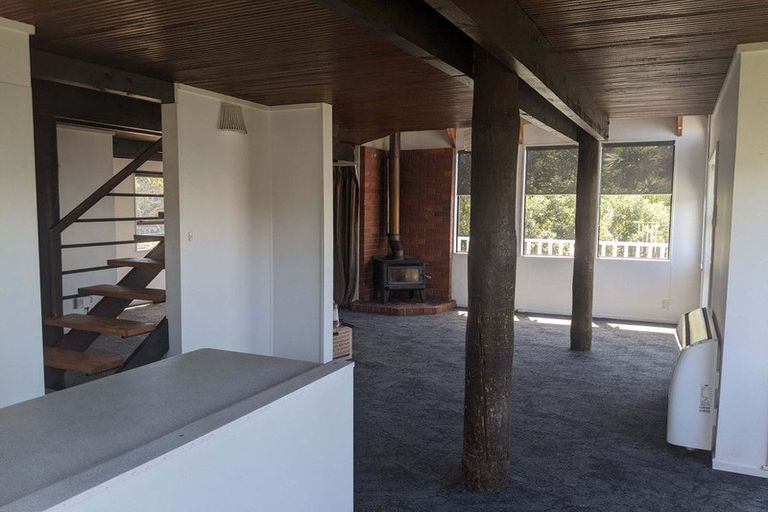 Photo of property in 19a Raroa Place, Pukerua Bay, 5026