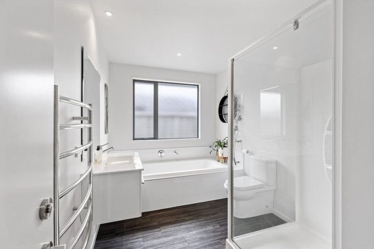 Photo of property in 6 Aroha Street, Pegasus, 7612