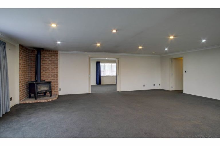 Photo of property in 48 Waimate Highway, Saint Andrews, 7988