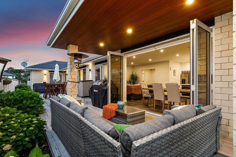 Photo of property in 57 Pohutukawa Parade, Riverhead, 0820