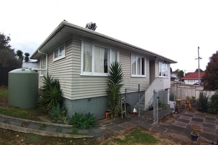 Photo of property in 91 Mahia Road, Manurewa, Auckland, 2102