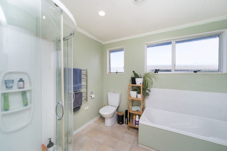 Photo of property in 39 Robinson Crescent, Westbrook, Palmerston North, 4412