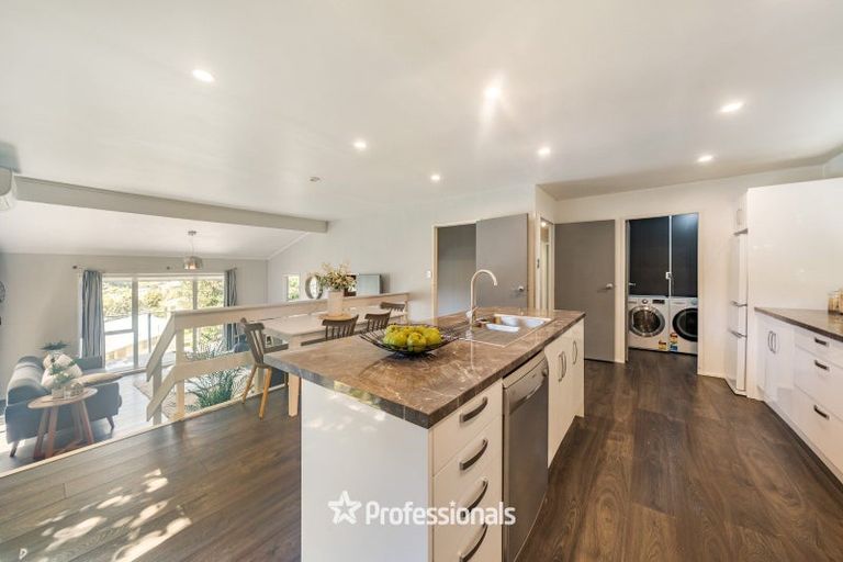 Photo of property in 6 Swadel Way, Karori, Wellington, 6012