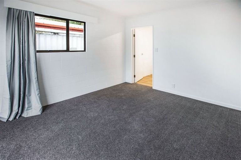 Photo of property in 80 Tilford Street, Woolston, Christchurch, 8062