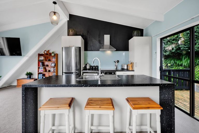 Photo of property in 78a Awanui Street, Merrilands, New Plymouth, 4312