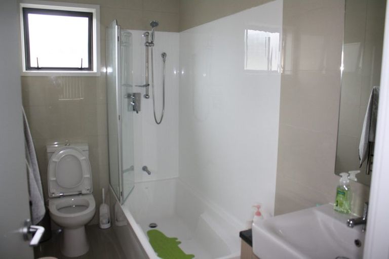 Photo of property in 6 Lane Cameron Place, Flat Bush, Auckland, 2019