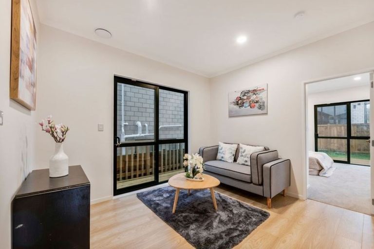 Photo of property in 36 Carrygawley Road, Flat Bush, Auckland, 2019