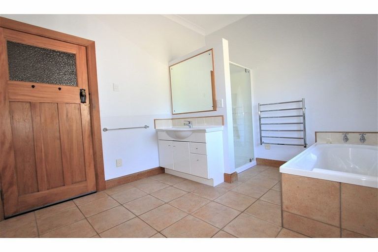 Photo of property in 70 Long Valley, Okaramio, Havelock, 7178