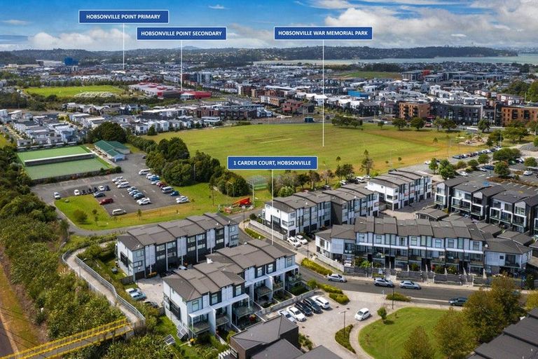 Photo of property in 1 Carder Court, Hobsonville, Auckland, 0618