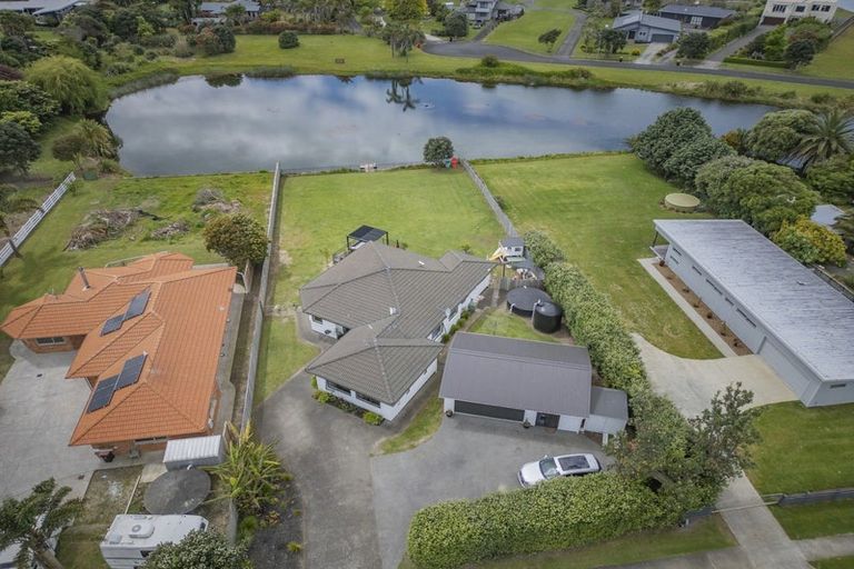 Photo of property in 1162 East Coast Road, Whakatiwai, Pokeno, 2473