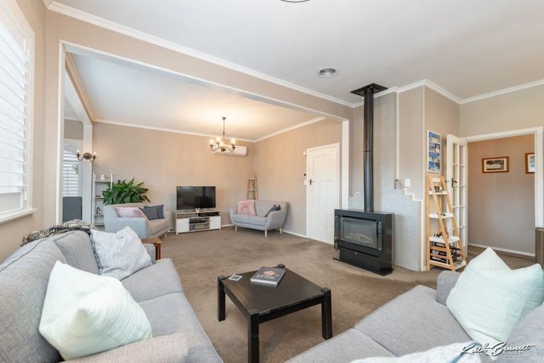 Photo of property in 48 Ararino Street, Trentham, Upper Hutt, 5018